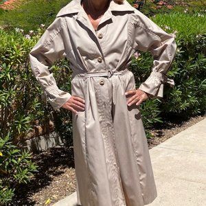 VINTAGE ROSEWIN ENGLAND BEIGE TRENCHCOAT